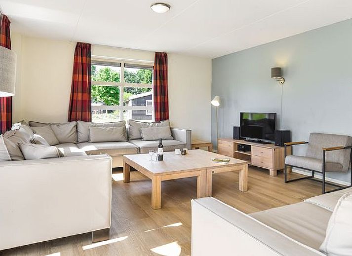 Guest house 210157 - Bungalow Oostelijk Flevoland - Waterparc Veluwemeer | 16-persoons villa | 16N