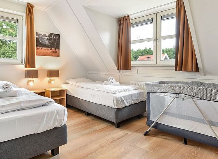 Guest house 210157 - Bungalow Oostelijk Flevoland - Waterparc Veluwemeer | 16-persoons villa | 16N