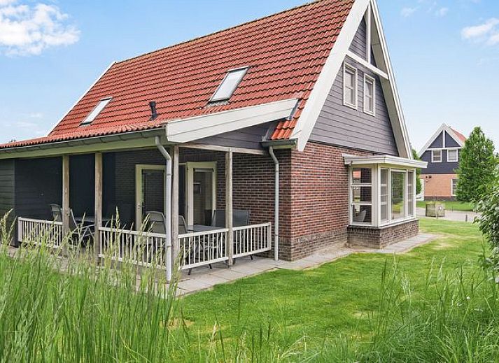 Guest house 210199 • Bungalow Oostelijk Flevoland • Waterparc Veluwemeer | 8-persoons villa | 8EL2 