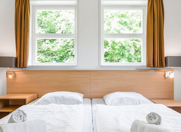 Guest house 210199 - Bungalow Oostelijk Flevoland - Waterparc Veluwemeer | 8-persoons villa | 8EL2