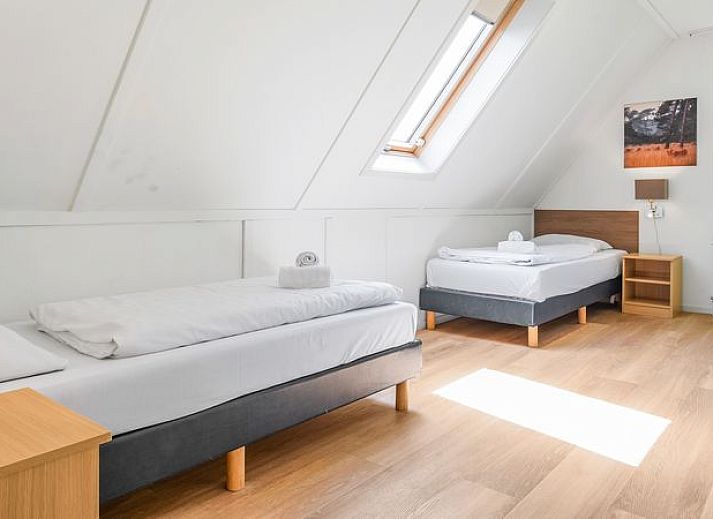 Guest house 210199 - Bungalow Oostelijk Flevoland - Waterparc Veluwemeer | 8-persoons villa | 8EL2