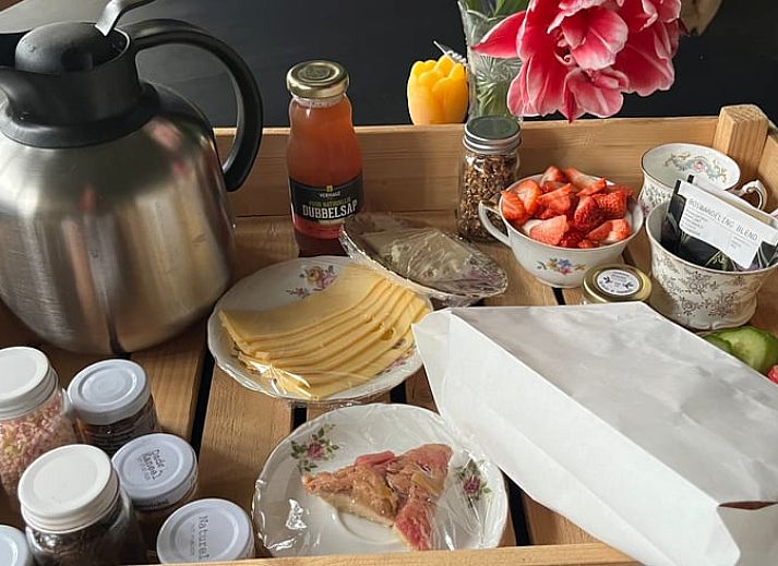 Geniessen Sie die Ruhe und den Frieden im Ferienhaus in Kraggenburg, das im gruenen Ost-Flevoland liegt, mit herrlichem Blick auf die Natur.