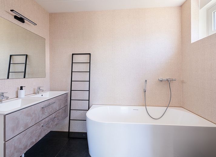 Guest house 210737 - Holiday property Oostelijk Flevoland - Vrijstaande woning in Lelystad