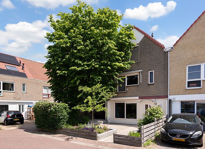 Guest house 210744 - Holiday property Oostelijk Flevoland - Geschakelde woning in Lelystad
