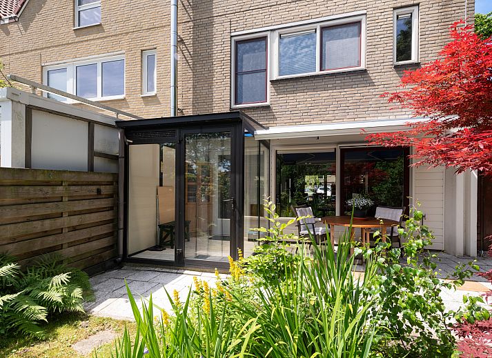 Guest house 210744 - Holiday property Oostelijk Flevoland - Geschakelde woning in Lelystad