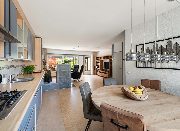 Guest house 210744 - Holiday property Oostelijk Flevoland - Geschakelde woning in Lelystad