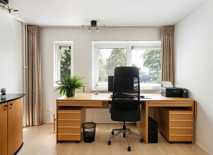 Guest house 210744 - Holiday property Oostelijk Flevoland - Geschakelde woning in Lelystad