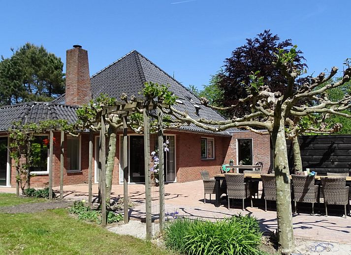 Guest house 2202154 - Holiday property Zuidelijk Flevoland - Vakantiehuis De Glamping - Villa met slaaplodge & wellness