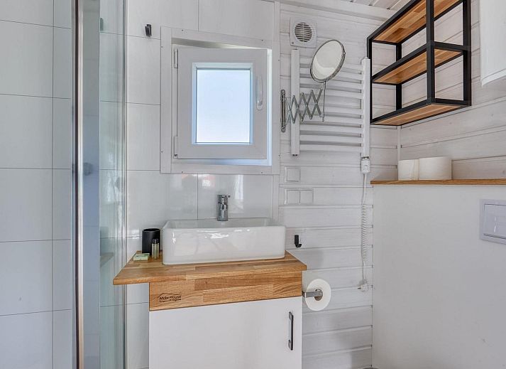 Verblijf 2202167 - Vakantiewoning Zuidelijk Flevoland - Vakantiehuis De Glamping - Groene Tiny House | 6p