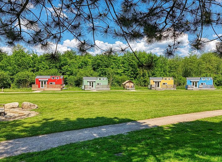 Verblijf 2202168 - Vakantiewoning Zuidelijk Flevoland - Vakantiehuis De Glamping - Tiny House rood | 5p