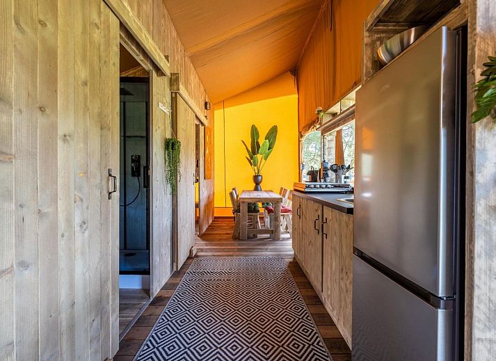 Verblijf 2202169 - Vakantiewoning Zuidelijk Flevoland - Vakantiehuis De Glamping - Sunny Trio | 14p