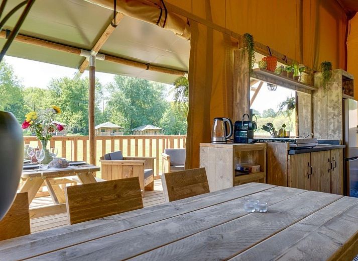 Verblijf 2202169 - Vakantiewoning Zuidelijk Flevoland - Vakantiehuis De Glamping - Sunny Trio | 14p
