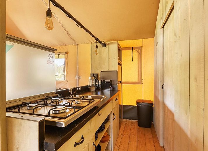 Verblijf 2202171 - Vakantiewoning Zuidelijk Flevoland - Vakantiehuis De Glamping - Combo Lodge | 5 p lodge + 2 p ten