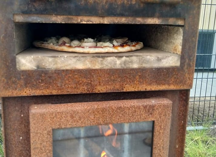 Schoene Aussicht auf das Wasser vom Ferienhaus in Zeewolde, Sued-Flevoland.