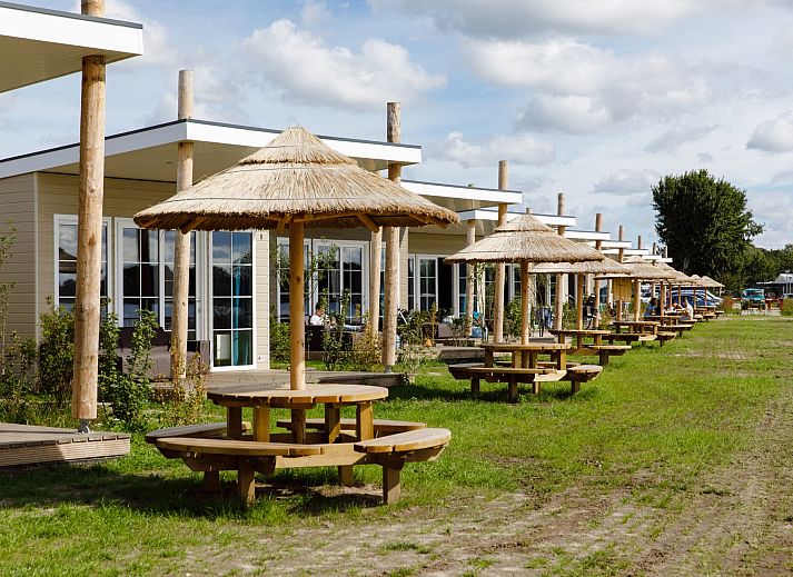 Guest house 220274 - Chalet Zuidelijk Flevoland - Chalet Strandzicht