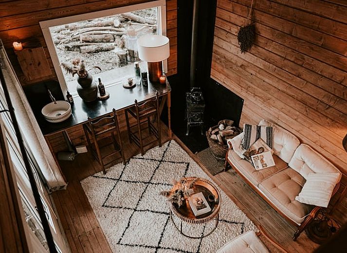 Rustic vacation home in Zeewolde, Flevoland, surrounded by serene nature and woodland for a relaxing stay.