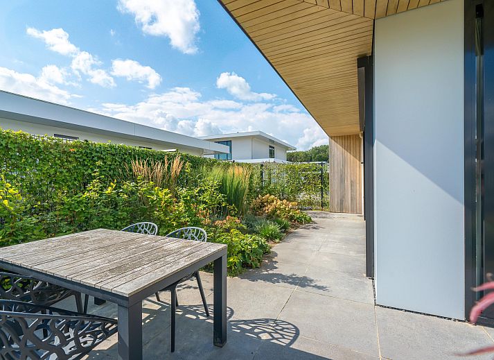 Freistehendes Haus in Zeewolde, umgeben von einem ppigen Garten und einem Teich, Ferienhaus in Sd-Flevoland mit einer ruhigen natrlichen Umgebung.