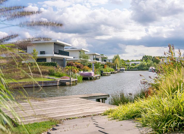 Freistehendes Haus in Zeewolde mit Wasserblick und grner Umgebung, ideales Ferienhaus in Sd-Flevoland, Flevoland.