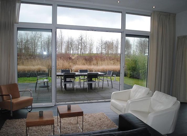 Freistehendes Haus in Zeewolde mit groer Terrasse und grnem Garten, ideales Ferienhaus in Sd-Flevoland fr Entspannung und Naturerlebnis.