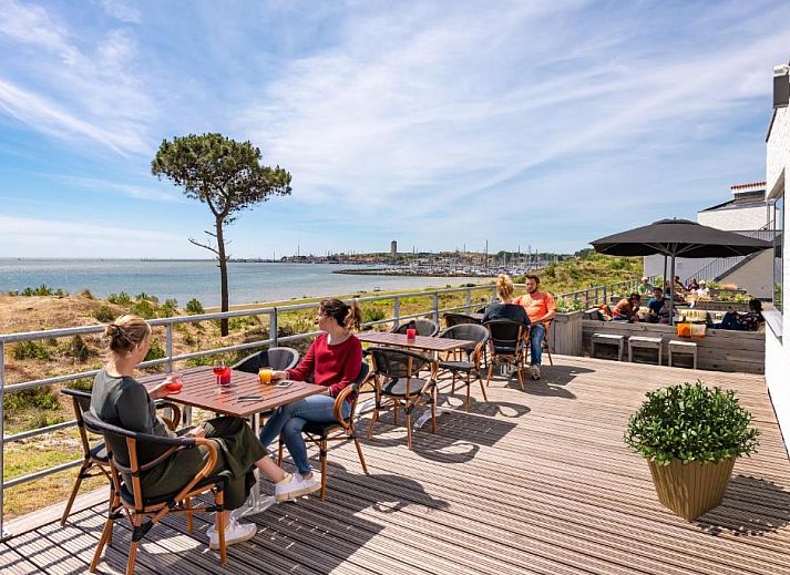 Stylish bathroom facilities at Stayokay Hostel Terschelling, West Terschelling, Wadden Islands.
