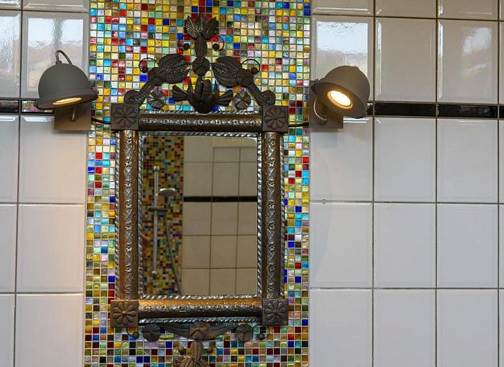 Stijlvolle kamer in Hotel Buren, vakantiewoning op de Waddeneilanden