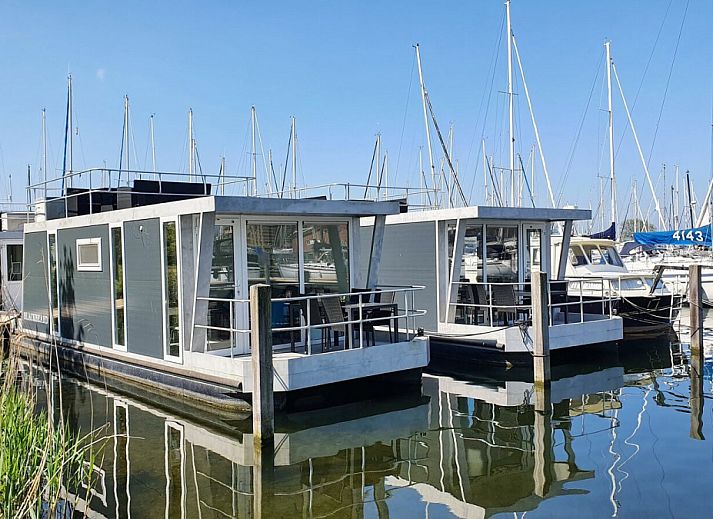 Guest house 220339 • Holiday property Zuidelijk Flevoland • House boat 4-Almere