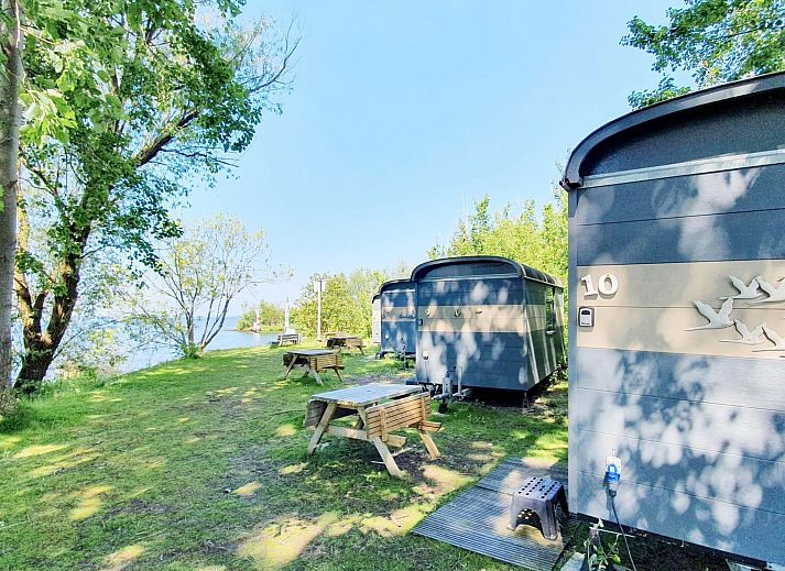 Verblijf 220347 - Vakantiewoning Zuidelijk Flevoland - Tiny Wagon two-person (Nr 7-10),by the water