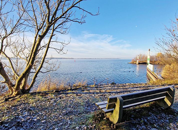 Verblijf 220347 - Vakantiewoning Zuidelijk Flevoland - Tiny Wagon two-person (Nr 7-10),by the water