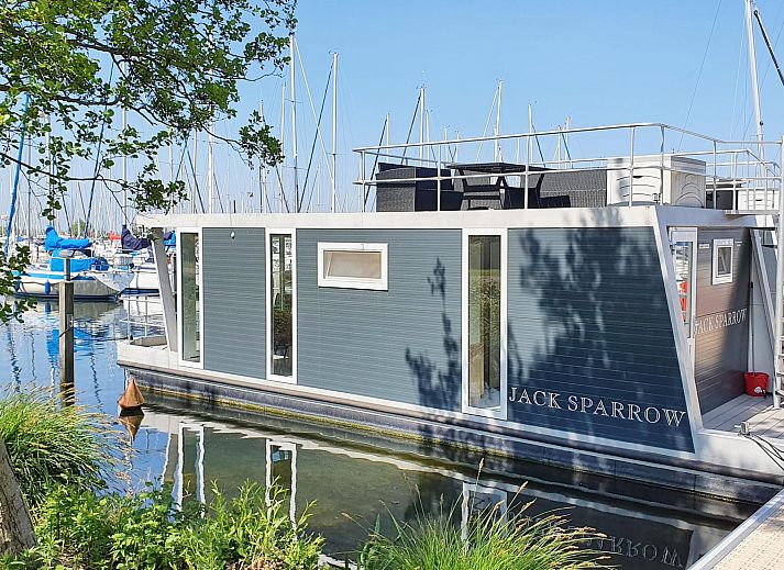 Verblijf 220348 - Boot Zuidelijk Flevoland - Havenlodge with roof terrace and balcony (4-6 pers) Almere