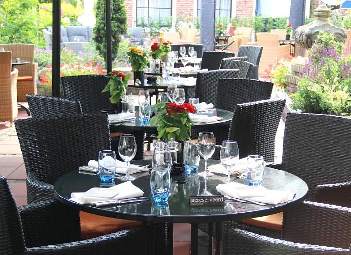 Geraeumiges Familienzimmer im Hotel & Restaurant De Fortuna, ideal fuer einen Aufenthalt in Edam.