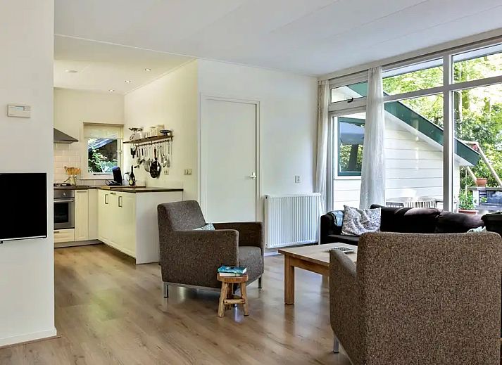 Guest house 230136 - Bungalow Friese bossen - Bos Hûs  't Zusje