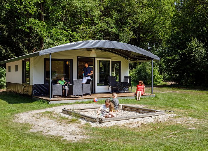 Guest house 230306 • Tent house Friese bossen • Tentvilla de Dassenburcht