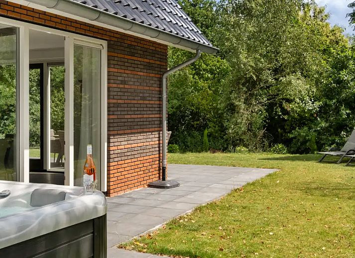 Unterkunft 2303116 - Ferienhaus Friese bossen - Boszandoog 8 pers. | Wellness