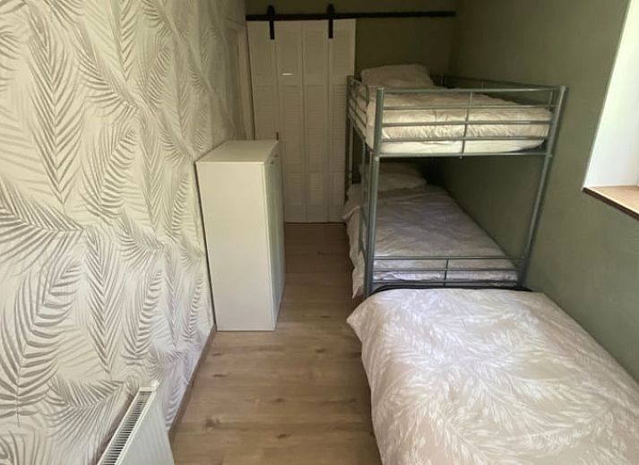 Ferienhaus in Appelscha, mit stilvollem Aussenbereich und gemuetlichem Aufenthaltsraum in den friesischen Waeldern, Friesland.