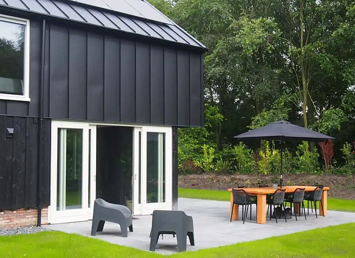 Guest house 231112 - Holiday property Friese bossen - The Black Barn House