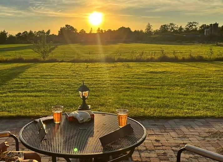 Vakantiehuis in Haulerwijk met zonnig terras, gelegen in de Friese bossen van Friesland.