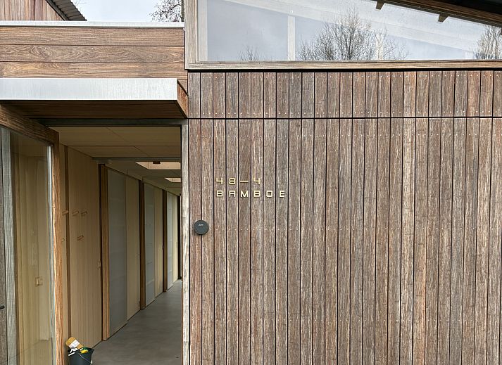 Relax in the comfortable indoor space of vacation home FR527 in Boijl, Friesland, overlooking the serene Frisian forests.