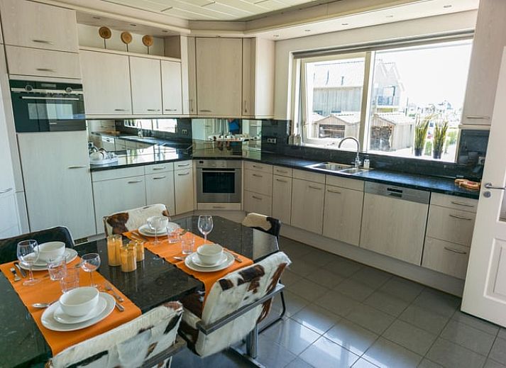 Gemuetliches Ferienhaus in Stavoren mit gruener Umgebung in den friesischen Elfstaedten.