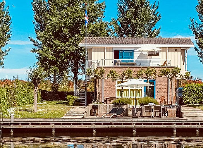 Verblijf 240618 • Vakantiewoning Friese elfsteden • Vakantiehuis voor 6 personen in Workum