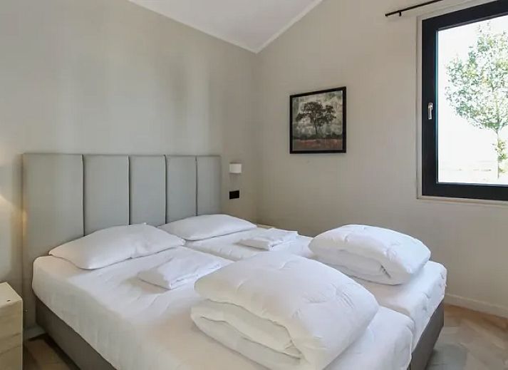 Guest house 260123 - Bungalow Het Friese platteland - 4-6 persoons wellness lodge | 4-6B2