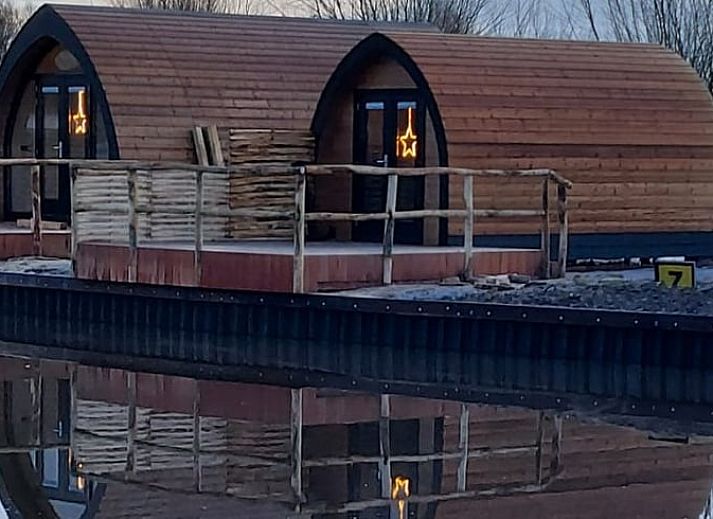 Guest house 260127 • Holiday property Het Friese platteland • Vakantiehuisje in Easterlittens