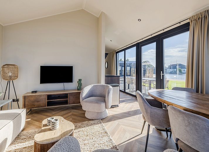 Guest house 260149 - Bungalow Het Friese platteland - 4-6 persoons lodge - Extra toegankelijk | 4-6BT