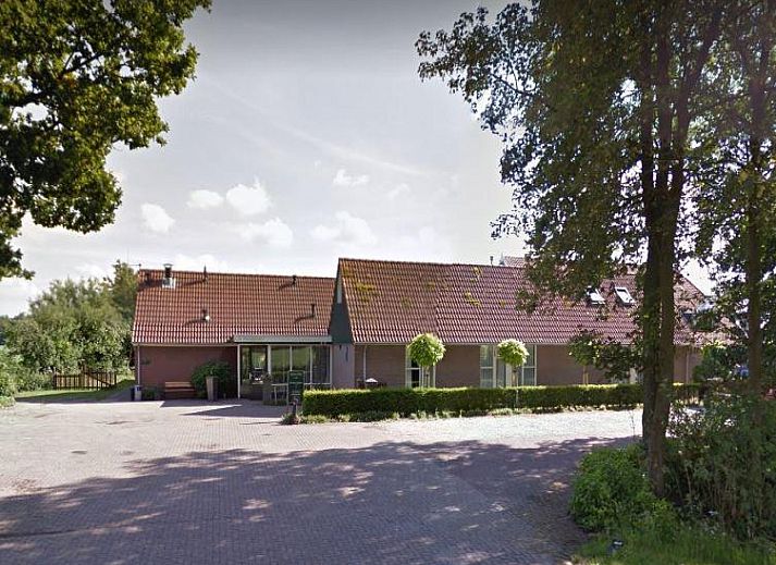 Verblijf 260202 • Vakantiewoning Het Friese platteland • Luxe 28 persoons groepsaccommodatie geschikt voor