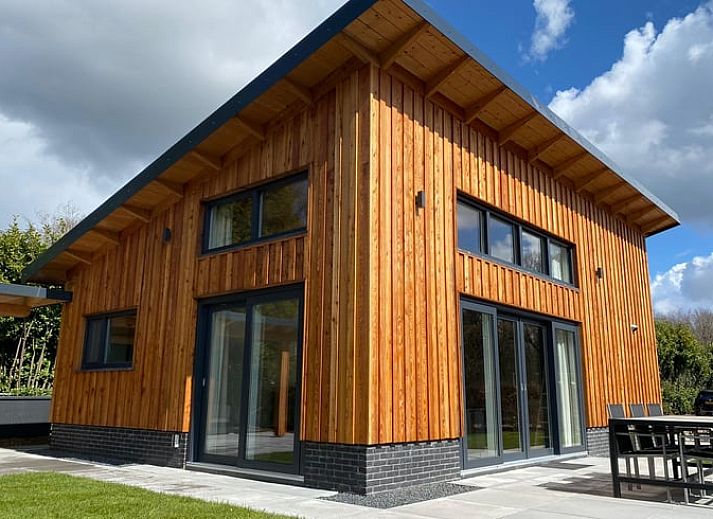 Guest house 260209 - Holiday property Het Friese platteland - Vakantiehuisje in Elsloo