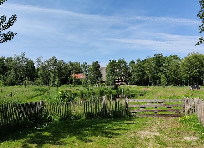 Gezellige binnenruimte van Vakantiehuis in Scherpenzeel met moderne inrichting, Friesland.