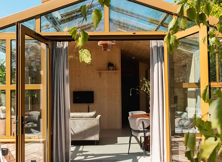 Guest house 260518 - Holiday property Het Friese platteland - Large Greenhouse