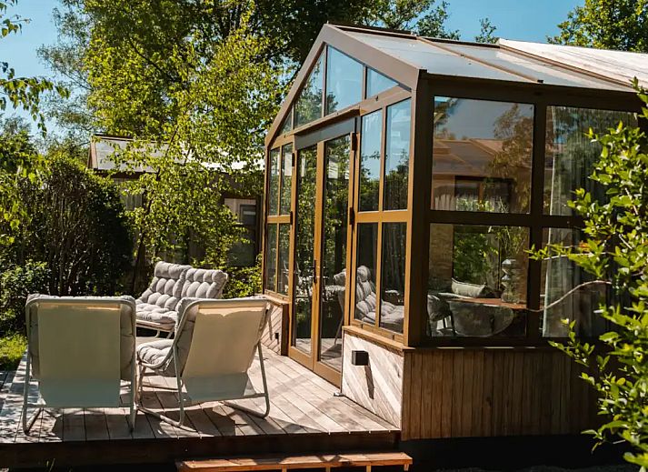Guest house 260518 - Holiday property Het Friese platteland - Large Greenhouse