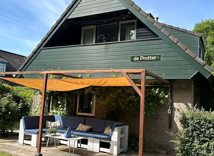 Verblijf 2610318 - Vakantiewoning Het Friese platteland - Huis aan het water: de Protter