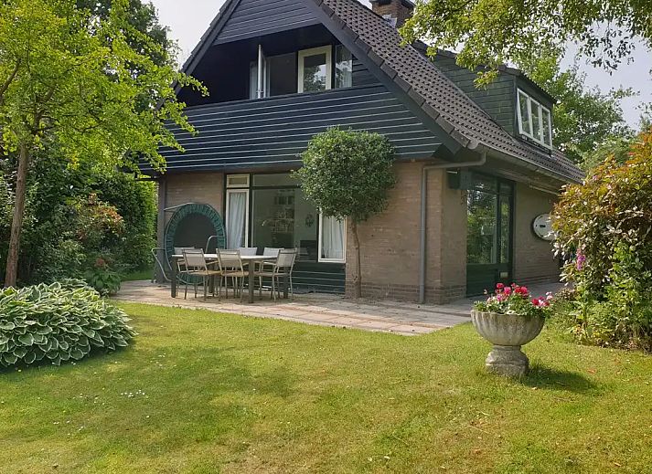 Verblijf 2610318 - Vakantiewoning Het Friese platteland - Huis aan het water: de Protter