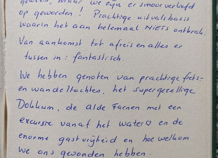 Pittoreske waterwegen nabij Huisje in Driezum, vakantiehuis op het Friese platteland, Friesland.
